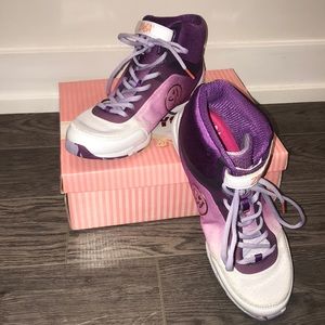 NEVER WORN Pro Zumba workout shoes size US 8.5